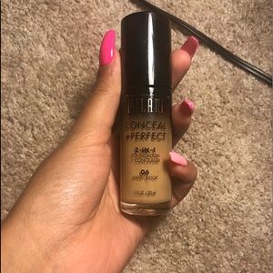 Milani-Conceal+Perfect 2-in-1 foundation+concealer